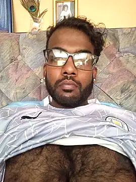 Snapshot of blackcock0301 chatting on 12-22-24, 10:06 blackcock0301 online show from 12-22-24, 10:06