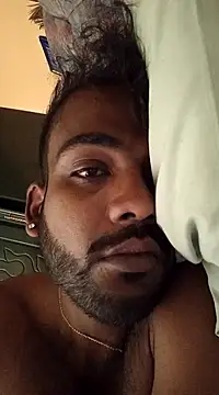 Snapshot of blackcock0301 chatting on 12-29-24, 06:35 blackcock0301 online show from 12-29-24, 06:35