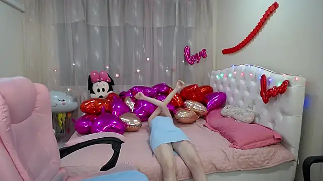 NikaStark  online show from 01-31-25, 01:43