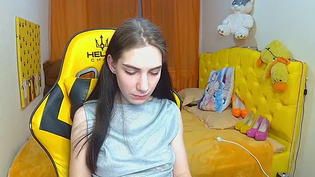 NikaStark  online show from 02-06-25, 01:49