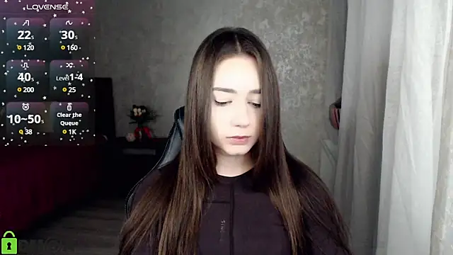 Mary Moonlight online show from 12-25-24, 04:54