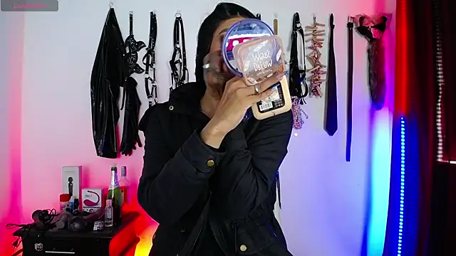 akinoro  online show from 10-04-25, 04:49