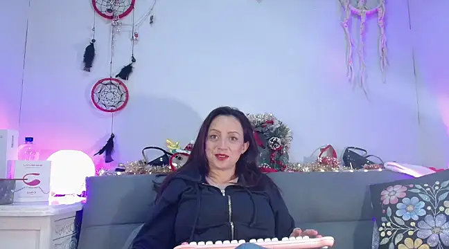 catalinamommyx online show from 12-28-24, 01:59