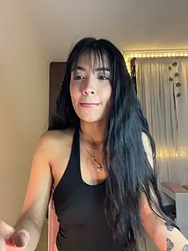 Snapshot of lina_pink chatting on 02-22-26, 04:24 lina pink online show from 02-22-26, 04:24