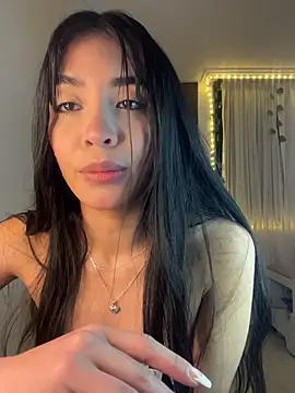 Snapshot of lina_pink chatting on 02-27-26, 01:49 lina pink online show from 02-27-26, 01:49