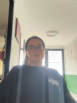 Snapshot of Karla-sexy01 chatting on 12-25-24, 08:17 Karla-sexy01 online show from 12-25-24, 08:17