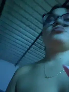 Snapshot of Karla-sexy01 chatting on 02-20-25, 08:39 Karla-sexy01 online show from 02-20-25, 08:39