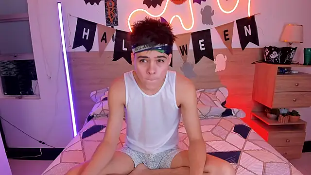 justinbiler online show from 10-26-25, 02:12