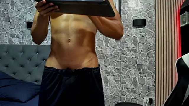 chriss jones1 online show from 02-03-26, 08:19