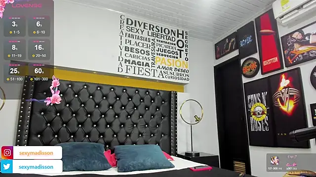 MADISSONLOVE  online show from 01-12-25, 12:12