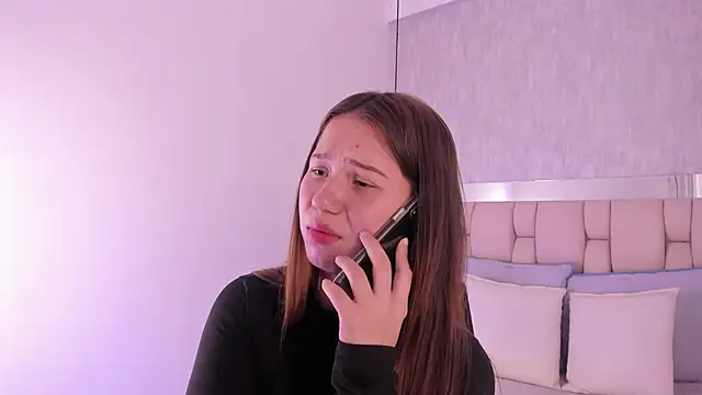 Roxie-Summers11 online show from 01-24-25, 07:07