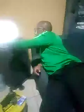 Snapshot of Sgeme325is chatting on 03-01-26, 07:49 Sgeme325is online show from 03-01-26, 07:49