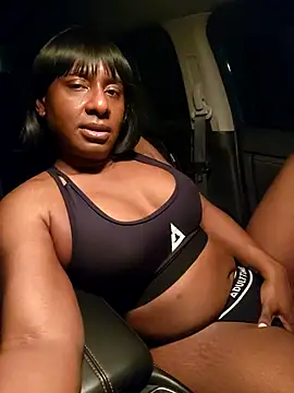 TheMoniqueMiles online show from 03-18-25, 09:52