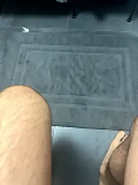 Snapshot of poyaman2 chatting on 01-10-26, 10:39 poyaman2 online show from 01-10-26, 10:39