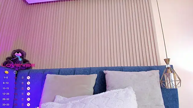 kathecute   online show from 02-08-25, 04:57