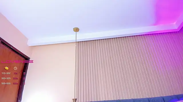 kathecute   online show from 03-13-25, 01:54