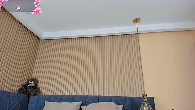 kathecute   online show from 09-20-25, 01:39