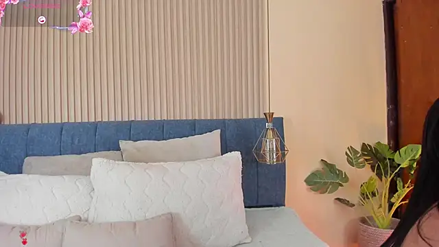 kathecute   online show from 11-15-25, 01:36