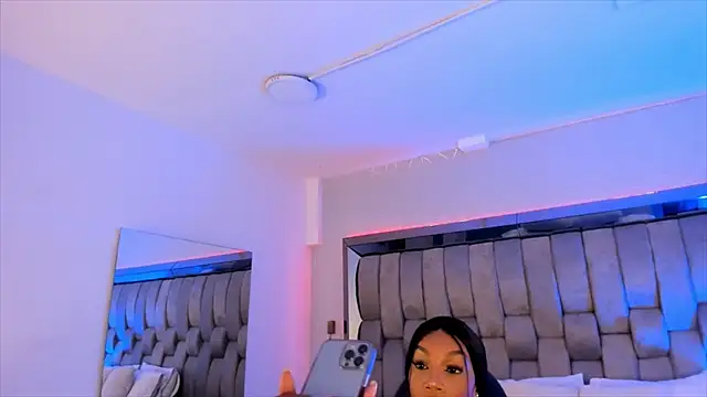 ChaynnaCooper online show from 02-20-25, 03:19