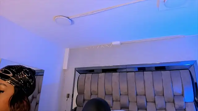 ChaynnaCooper online show from 03-20-25, 12:11