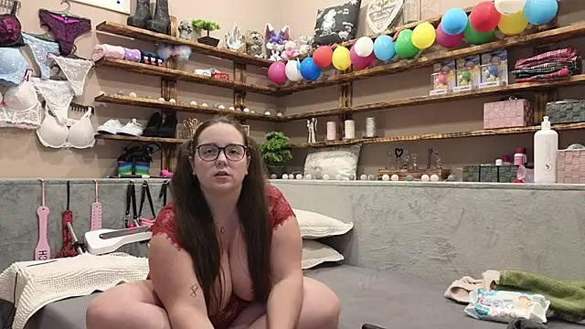 Kimberly-Caprice online show from 02-07-25, 04:14