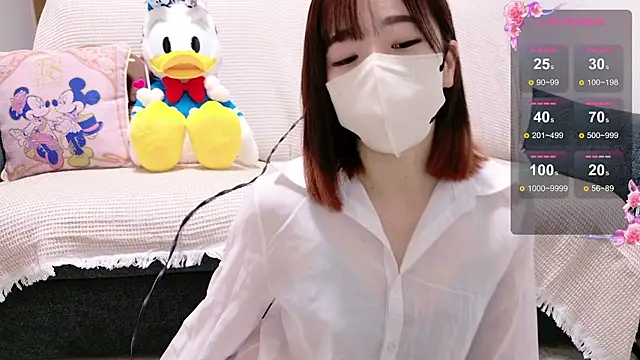 Snapshot of Rio_chan_ chatting on 10-19-25, 10:43 Rio chan  online show from 10-19-25, 10:43