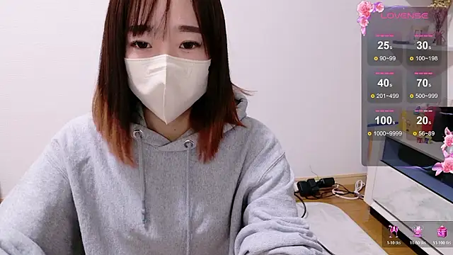 Snapshot of Rio_chan_ chatting on 10-23-25, 12:15 Rio chan  online show from 10-23-25, 12:15