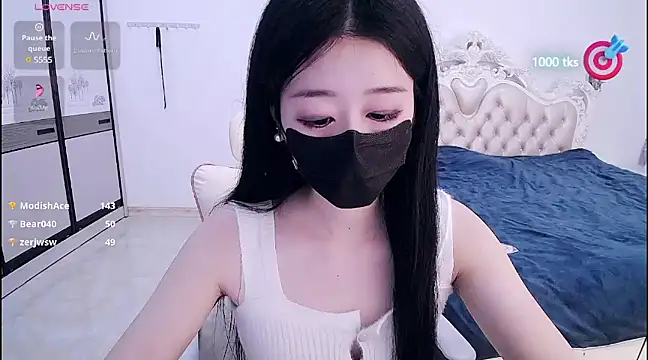 CN-xiaofei online show from 02-26-25, 05:53