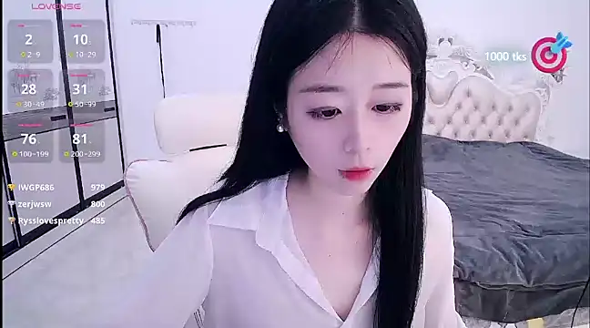 CN-xiaofei online show from 03-02-25, 08:48