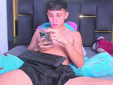 Snapshot of rome_hard chatting on 02-09-26, 10:58 rome hard online show from 02-09-26, 10:58