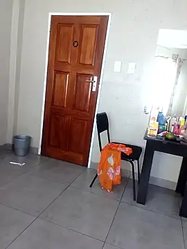 Snapshot of cattallinna98 chatting on 12-02-24, 05:37 cattallinna98 online show from 12-02-24, 05:37