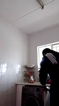 Snapshot of cattallinna98 chatting on 03-03-25, 09:33 cattallinna98 online show from 03-03-25, 09:33