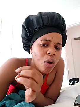 Snapshot of cattallinna98 chatting on 09-10-25, 10:59 cattallinna98 online show from 09-10-25, 10:59