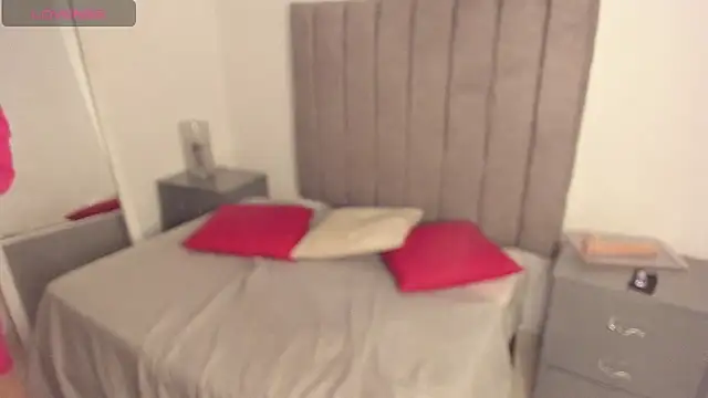 Snapshot of sarah__bigboobs chatting on 01-19-25, 02:15 sarah bigboobs online show from 01-19-25, 02:15