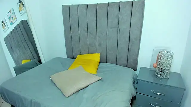 Snapshot of sarah__bigboobs chatting on 03-05-25, 02:03 sarah bigboobs online show from 03-05-25, 02:03