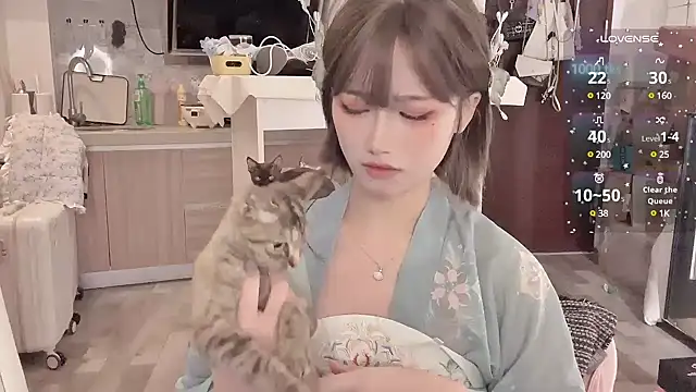 Snapshot of -XunMengLong- chatting on 02-13-25, 05:22 -XunMengLong- online show from 02-13-25, 05:22