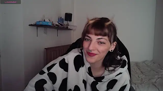 Snapshot of Nixxy_naughty chatting on 01-13-25, 06:49 Nixxy naughty online show from 01-13-25, 06:49