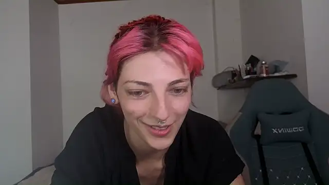 Snapshot of Nixxy_naughty chatting on 09-20-25, 10:11 Nixxy naughty online show from 09-20-25, 10:11