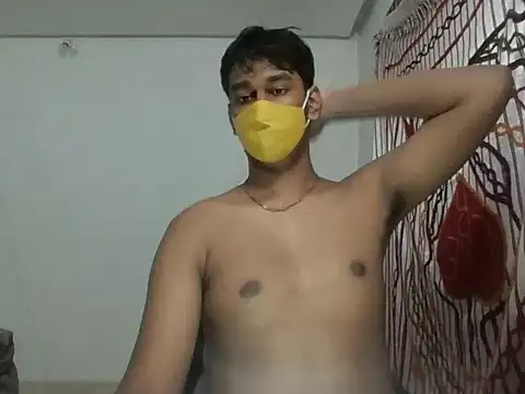 Snapshot of brownguy1234 chatting on 12-04-24, 04:16 brownguy1234 online show from 12-04-24, 04:16