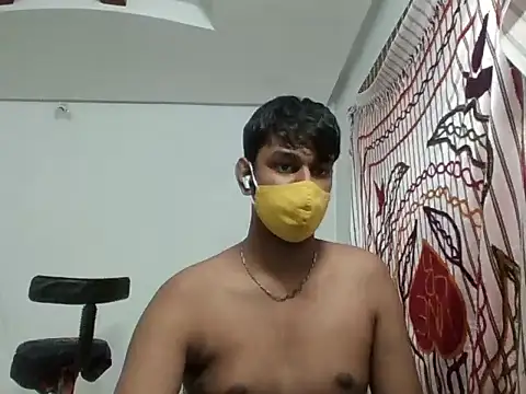 Snapshot of brownguy1234 chatting on 12-07-24, 07:49 brownguy1234 online show from 12-07-24, 07:49