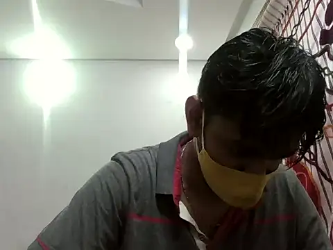 Snapshot of brownguy1234 chatting on 12-07-24, 03:30 brownguy1234 online show from 12-07-24, 03:30