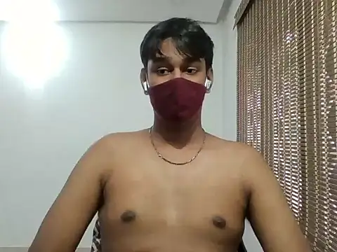 Snapshot of brownguy1234 chatting on 12-29-24, 09:50 brownguy1234 online show from 12-29-24, 09:50