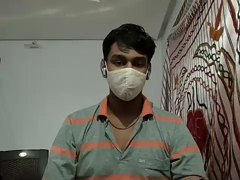 Snapshot of brownguy1234 chatting on 01-03-25, 04:22 brownguy1234 online show from 01-03-25, 04:22