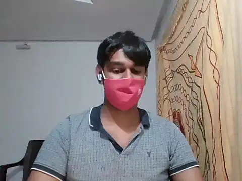 Snapshot of brownguy1234 chatting on 01-17-25, 09:17 brownguy1234 online show from 01-17-25, 09:17