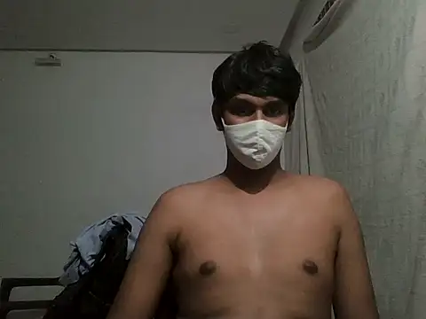 Snapshot of brownguy1234 chatting on 01-27-25, 12:48 brownguy1234 online show from 01-27-25, 12:48