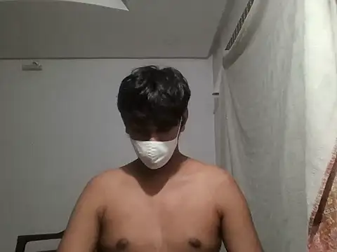 Snapshot of brownguy1234 chatting on 01-28-25, 08:15 brownguy1234 online show from 01-28-25, 08:15