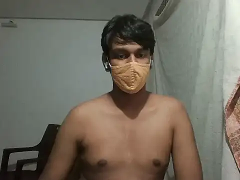 Snapshot of brownguy1234 chatting on 01-29-25, 04:52 brownguy1234 online show from 01-29-25, 04:52