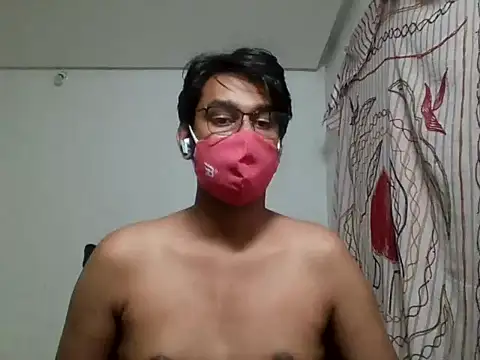 Snapshot of brownguy1234 chatting on 02-15-25, 10:52 brownguy1234 online show from 02-15-25, 10:52