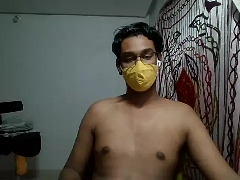 Snapshot of brownguy1234 chatting on 02-21-25, 06:37 brownguy1234 online show from 02-21-25, 06:37