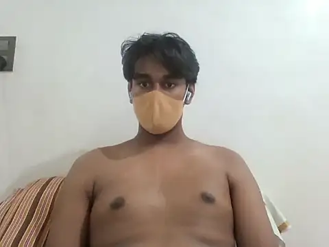 Snapshot of brownguy1234 chatting on 03-04-25, 07:51 brownguy1234 online show from 03-04-25, 07:51